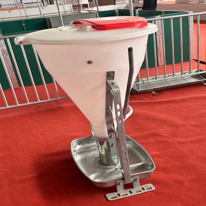 Влажный и сухой питатель